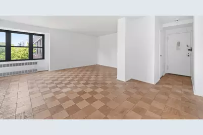 208 E Broadway #J602, New York City, NY 10002 - Photo 3