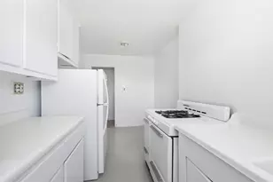 208 E Broadway, New York City, NY 10002 - Photo 9