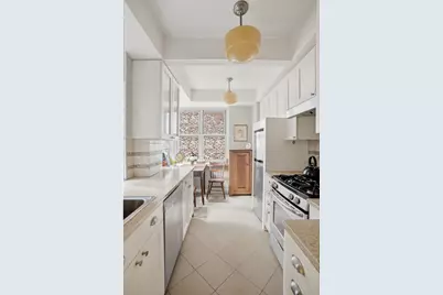 220 Madison Avenue #6R, New York City, NY 10016 - Photo 9