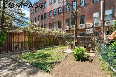 19 Clifford Place, New York City, NY 11222 - Photo 5