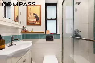 19 Clifford Pl, New York City, NY 11222 - Photo 19