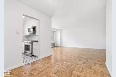 2 Charlton Street #7A, New York City, NY 10013 - Photo 7
