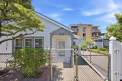 2816 Brown Street, New York City, NY 11235 - Photo 3