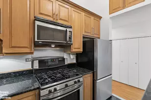 148 W 23rd St, New York City, NY 10011 - Photo 7
