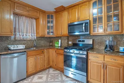 150-07 Reeves Avenue, New York City, NY 11367 - Photo 7