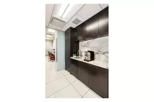 50 W 47th St, New York City, NY 10036 - Photo 9