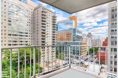 220 E 65th Street #9M, New York City, NY 10065 - Photo 3