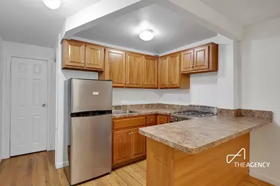 242 W 21st Street #A, New York, NY 10011 - Photo 5