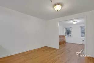 242 W 21st St, New York, NY 10011 - Photo 7