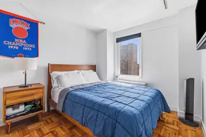 201 E 25th Street #14K, New York, NY 10010 - Photo 3