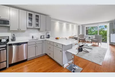 5700 Arlington Avenue #5M, New York City, NY 10471 - Photo 5
