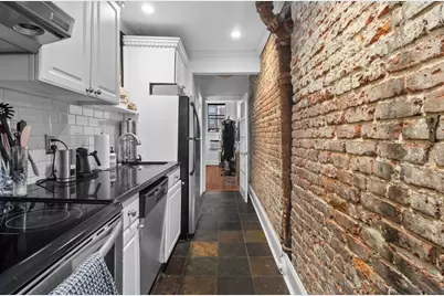 256 W 21st Street #G1, New York City, NY 10011 - Photo 21