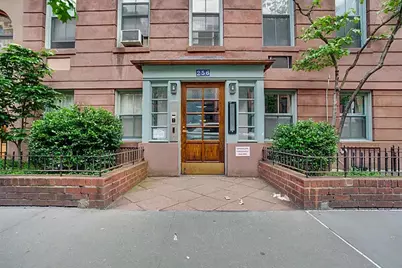 256 W 21st Street #G1, New York City, NY 10011 - Photo 45