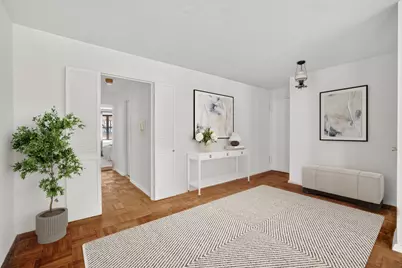200 E 74th Street #5B, New York City, NY 10021 - Photo 3