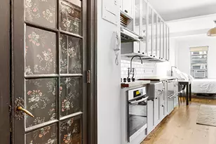 310 Riverside Dr, New York City, NY 10025 - Photo 13