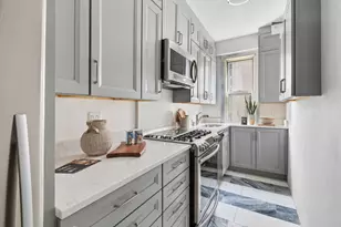 220 Madison Ave, New York City, NY 10016 - Photo 3