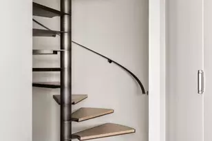950 Fifth Ave, New York City, NY 10075 - Photo 9