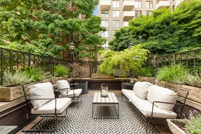 506 E 87th Street, New York City, NY 10128 - Photo 11