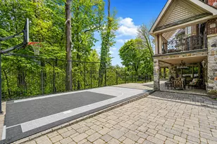 125 Benedict Rd, New York City, NY 10304 - Photo 61
