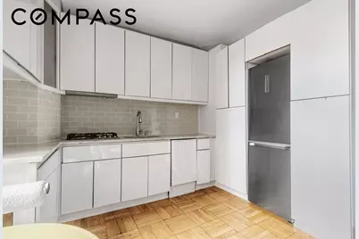 295 W 11th Street #5FF, New York City, NY 10014 - Photo 5