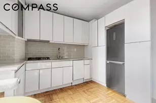 295 W 11th St, New York City, NY 10014 - Photo 5