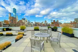 130 E 18th St, New York City, NY 10003 - Photo 9