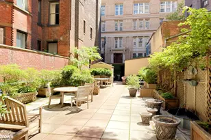 130 E 18th St, New York City, NY 10003 - Photo 9