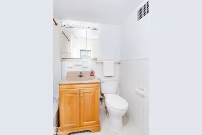 130 E 18th Street #5D, New York City, NY 10003 - Photo 17
