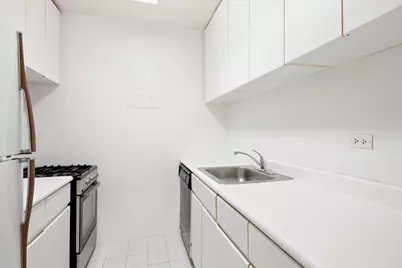 235 E 40th Street #9I, New York City, NY 10016 - Photo 9