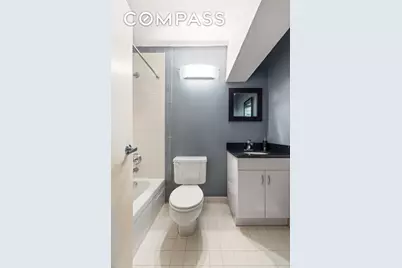 130 Barrow Street #302, New York, NY 10014 - Photo 7