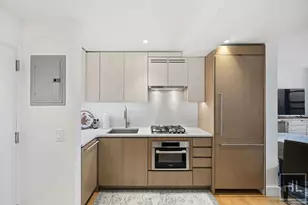 100 W 93rd St, New York City, NY 10025 - Photo 5