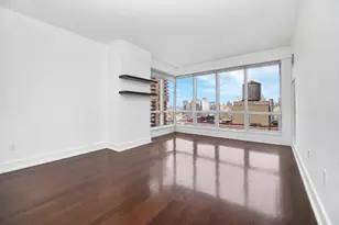 350 W 42nd St, New York City, NY 10036 - Photo 5
