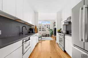 202 N 10th St, Brooklyn, NY 11211 - Photo 3