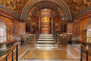 205 W 57th St, New York City, NY 10019 - Photo 1