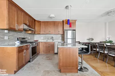 136-24 Maple Avenue #8C, New York City, NY 11355 - Photo 3