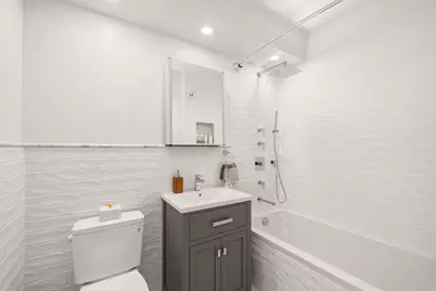 166 E 63rd Street #5E, New York City, NY 10065 - Photo 5