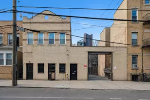 31-30 14th St, New York City, NY 11106 - Photo 1