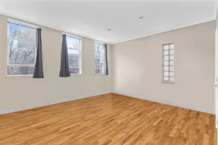 31-30 14th St, New York City, NY 11106 - Photo 13
