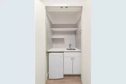 50 W 47th Street #20E, New York City, NY 10036 - Photo 7