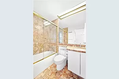 188 E 64th Street #1103, New York, NY 10065 - Photo 9