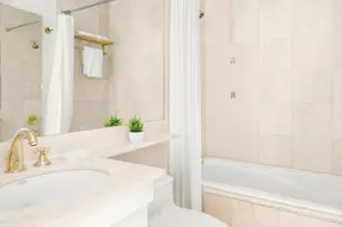 250 W 89th St, New York City, NY 10024 - Photo 7