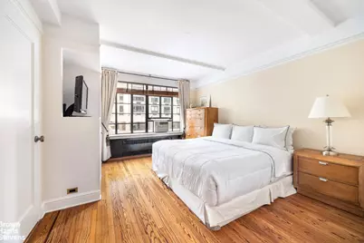 110 E 87th Street #9B, New York, NY 10128 - Photo 9