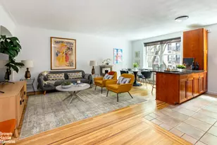 310 W 55th St, New York City, NY 10019 - Photo 1