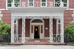 310 W 55th St, New York City, NY 10019 - Photo 11