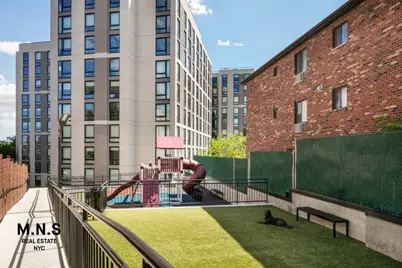 72-01 Queens Boulevard #1124, New York City, NY 11377 - Photo 13