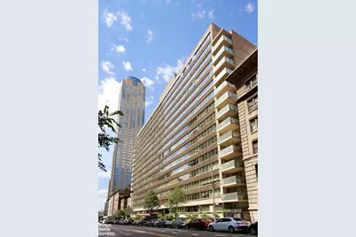 315 W 70th Street #16L, New York City, NY 10023 - Photo 9