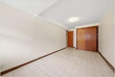 4425 Richardson Avenue, New York City, NY 10470 - Photo 21