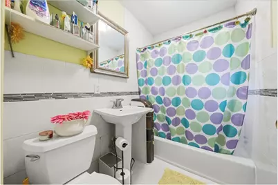 4425 Richardson Avenue, New York City, NY 10470 - Photo 15