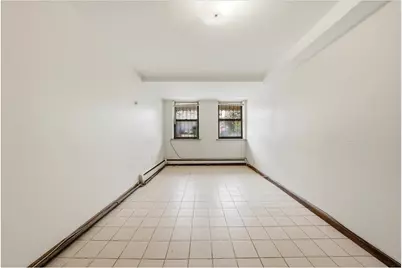 4425 Richardson Avenue, New York City, NY 10470 - Photo 19
