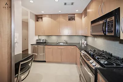 300 E 74th Street #2E, New York City, NY 10021 - Photo 1